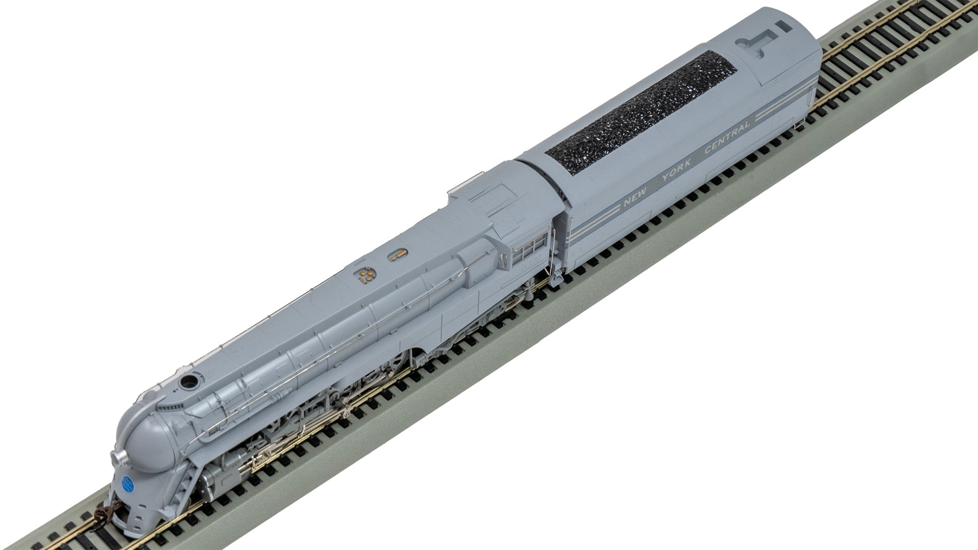 Bachmann 56601 HO NYC Dreyfuss Streamlined Hudson Steam Locomotive #5445