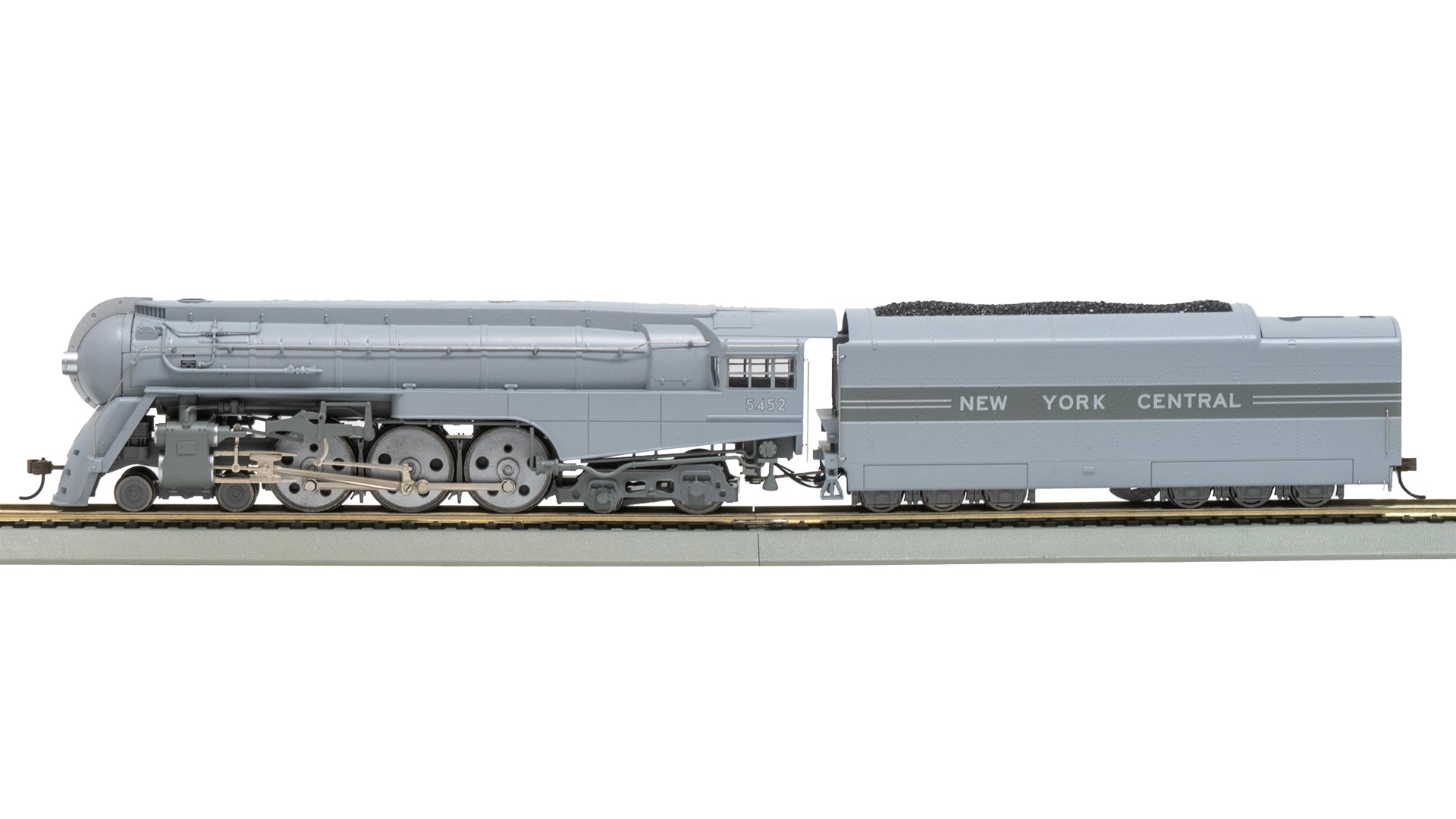 Bachmann 56604 HO NYC Dreyfuss Streamlined Hudson Steam Locomotive #5452