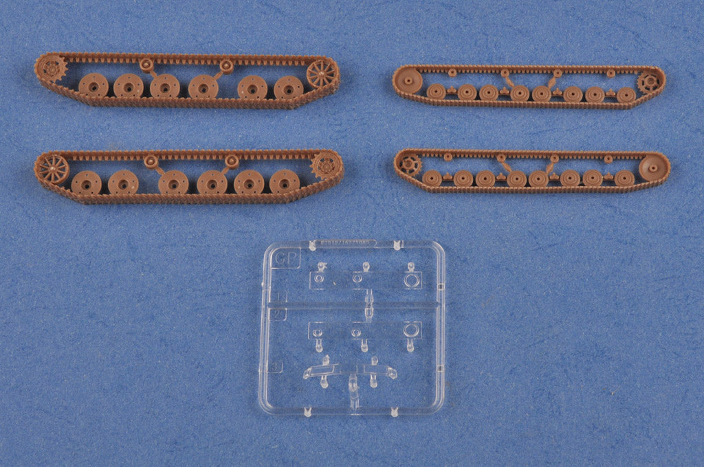 Hobby Boss Models 82918 1:72 German LWS Amphibious Tractor Early Prod Kit