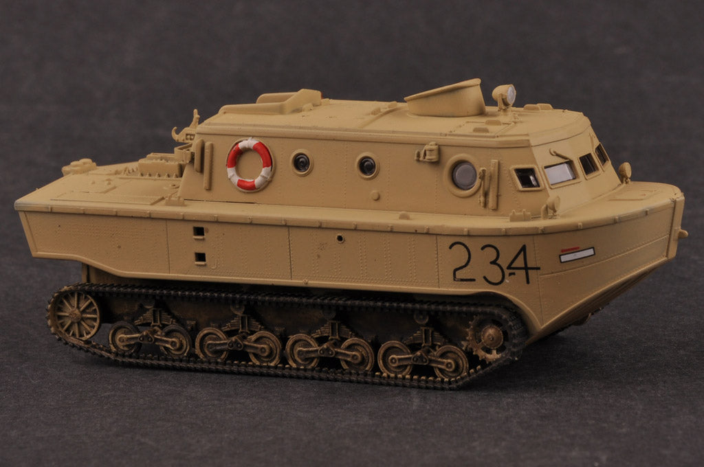 Hobby Boss Models 82918 1:72 German LWS Amphibious Tractor Early Prod Kit