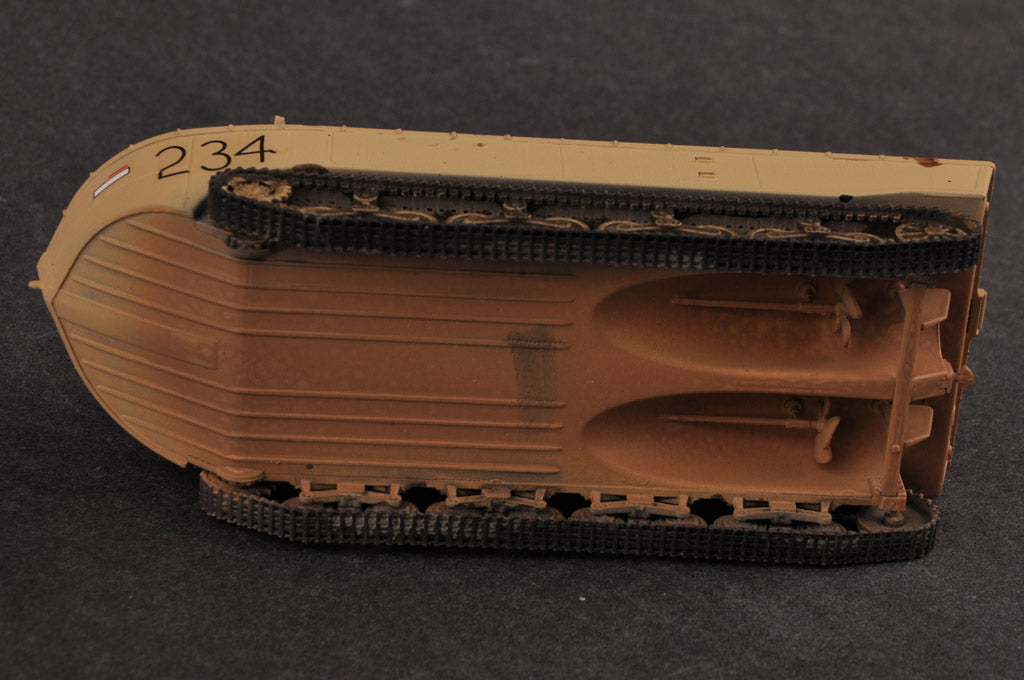 Hobby Boss Models 82918 1:72 German LWS Amphibious Tractor Early Prod Kit
