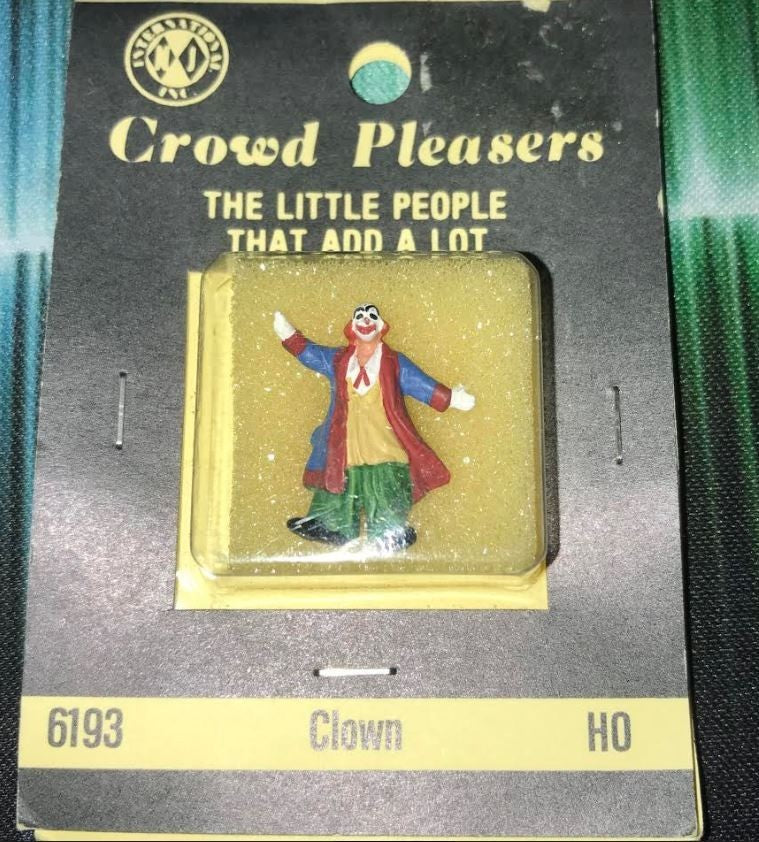 NJ International 6193 HO Scale Crowd Pleasers Clown