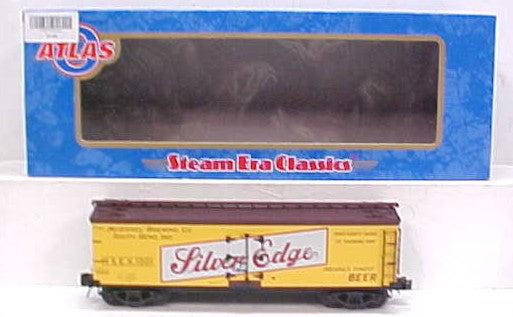Atlas 6734-2 O Gauge Silver Edge Beer Reefer Car #1002 (3 Rail) LN/Box
