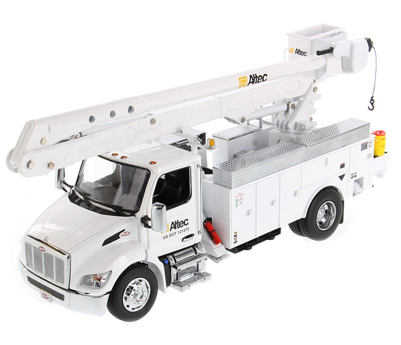 DieCast Masters 71105 1:32 Peterbilt 536 w/Altec AA55 Body Diecast Model Truck
