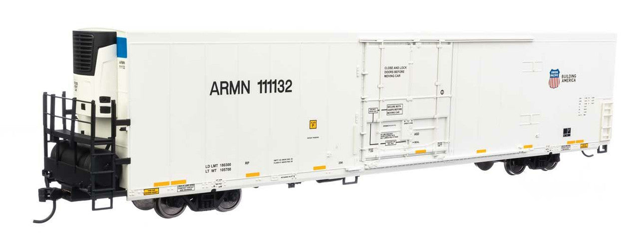 Walthers 910-4106 HO UP ARMN 72' Modern Refrigerator Boxcar #111132 - RTR