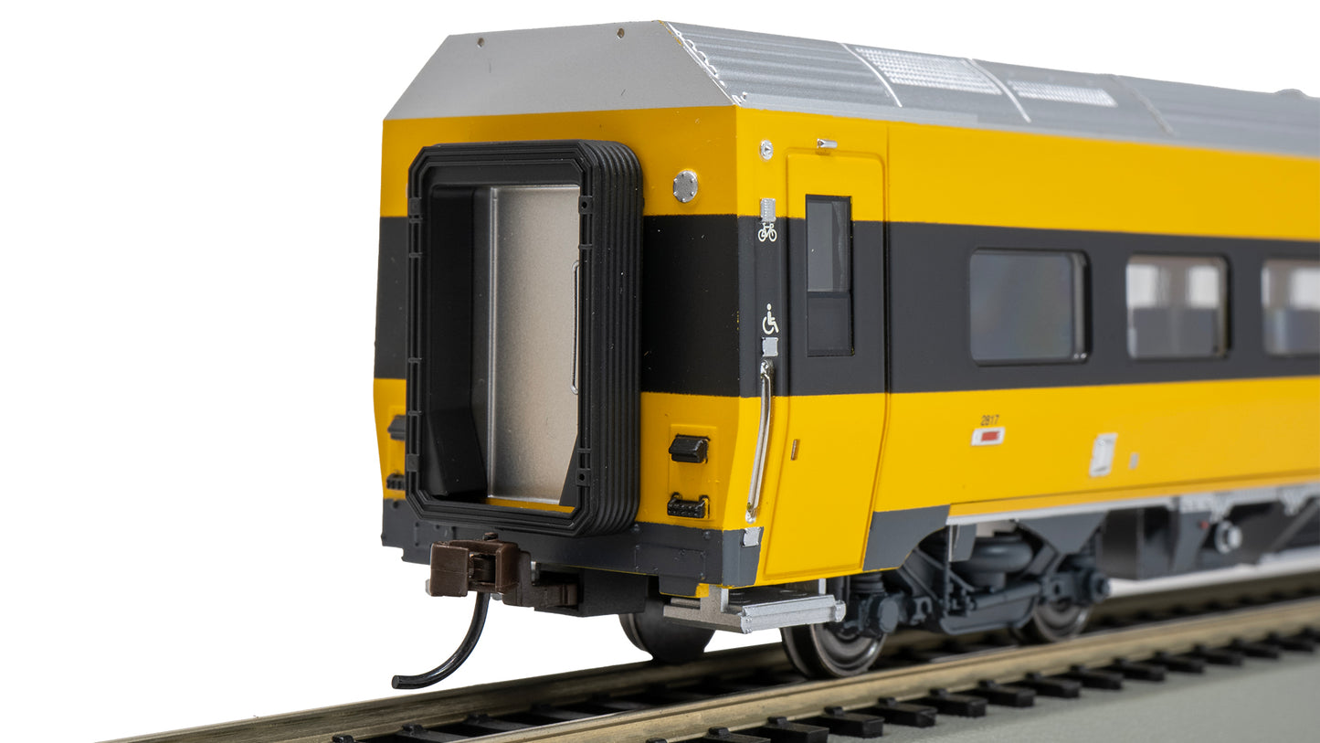 Bachmann 74518 HO Via Rail Canada Coach Siemens Venture Passenger Car #2817