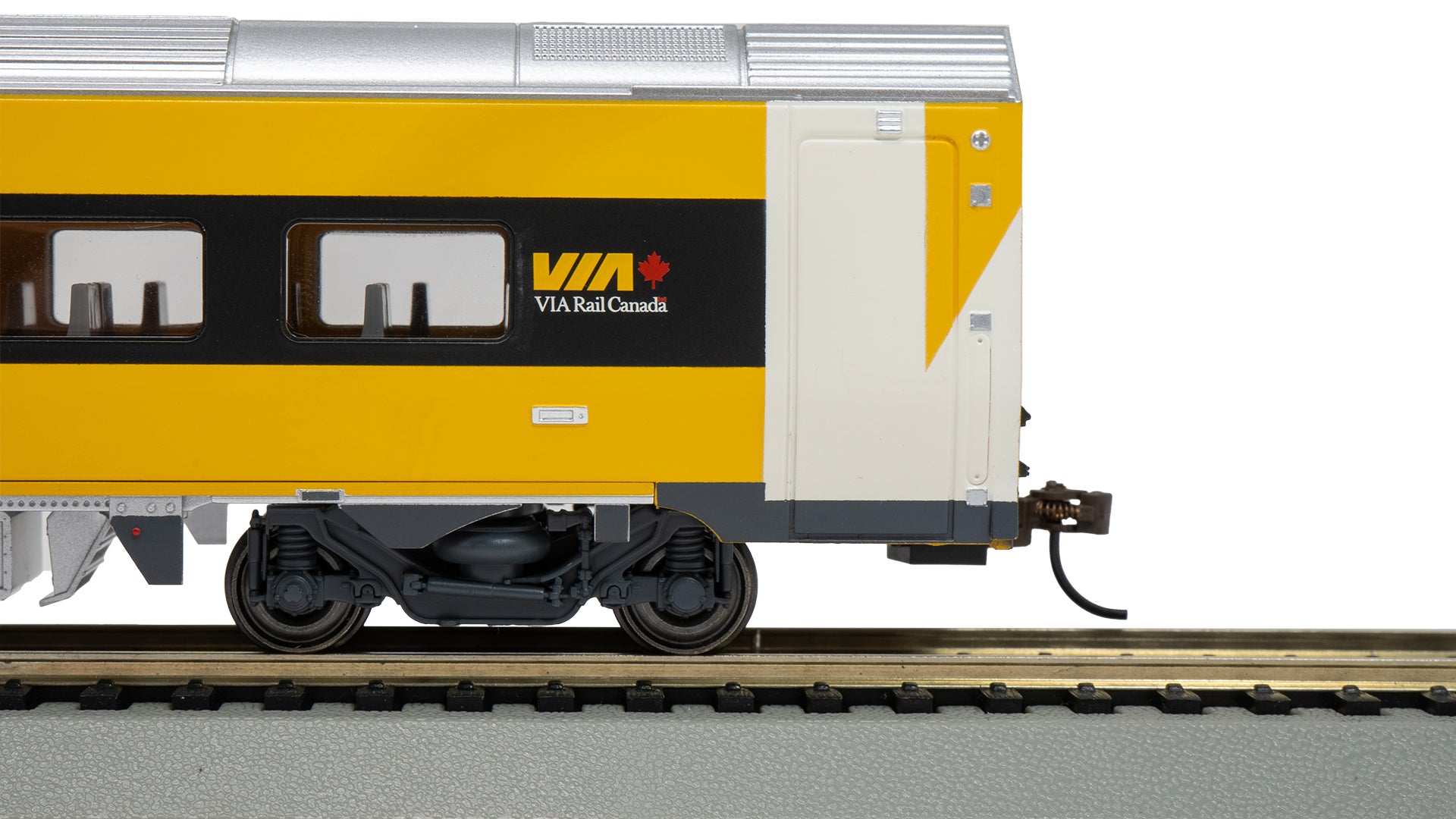 Bachmann 74520 HO Via Rail Canada Business Siemens Venture Passenger Car #2617