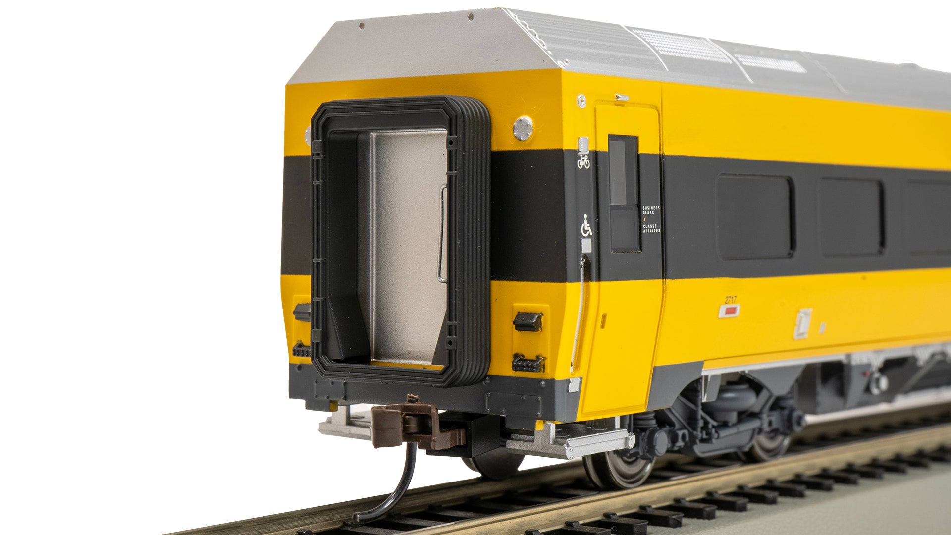 Bachmann 74521 HO Via Rail Canada Business Siemens Venture Passenger Car #2717