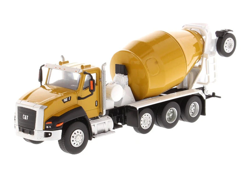 DieCast Masters 85632 1:64 CAT CT660 McNeilus Bridgemaster Concrete-Mixer