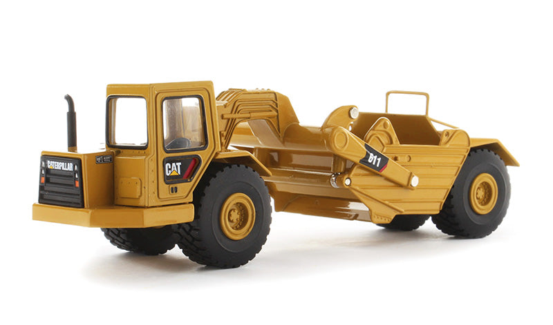 DieCast Masters 85695 1:64 Cat Diecast 611 Wheel Scraper