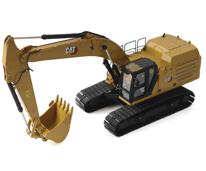 DieCast Masters 85792 1:50 High Line Series CAT 352 Next Generation Excavator