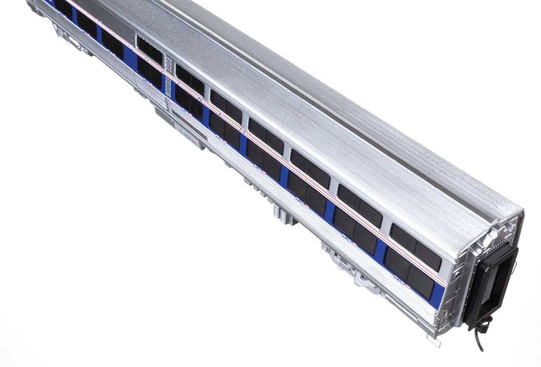 Walthers 920-11309 HO Amtrak Ph. IV 85' Viewliner I Sleeper #62021 Morning View
