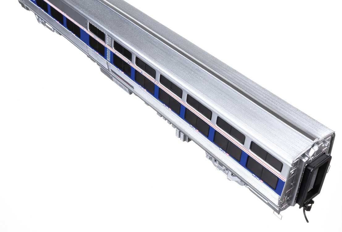 Walthers 920-11311 HO Amtrak Ph. IV 85' Viewliner I Sleeper #62049 Winter View