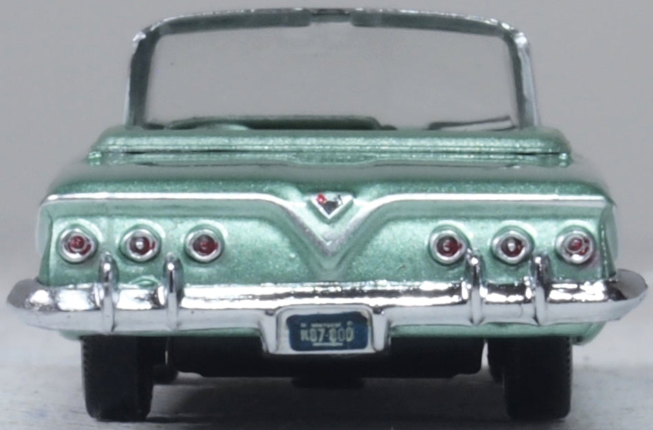 Oxford Diecast 87CI61007 1:87 1961 Chevy Impala Convertible Diecast Model Car