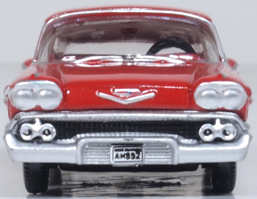 Oxford Diecast 87CIS58003 1:87 1958 Chevrolet Impala Sport Coupe Diecast Car