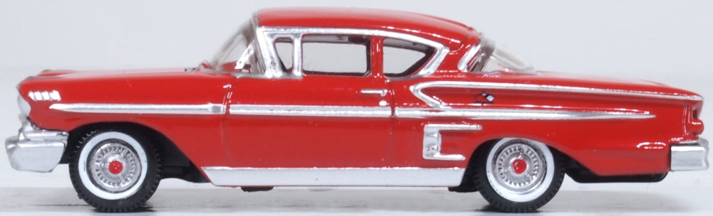Oxford Diecast 87CIS58003 1:87 1958 Chevrolet Impala Sport Coupe Diecast Car
