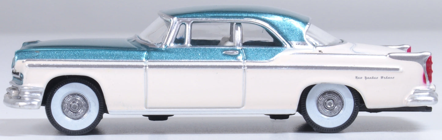 Oxford Diecast 87CNY55004 1:87 1955 Chrysler NY Deluxe St. Regis Diecast Car
