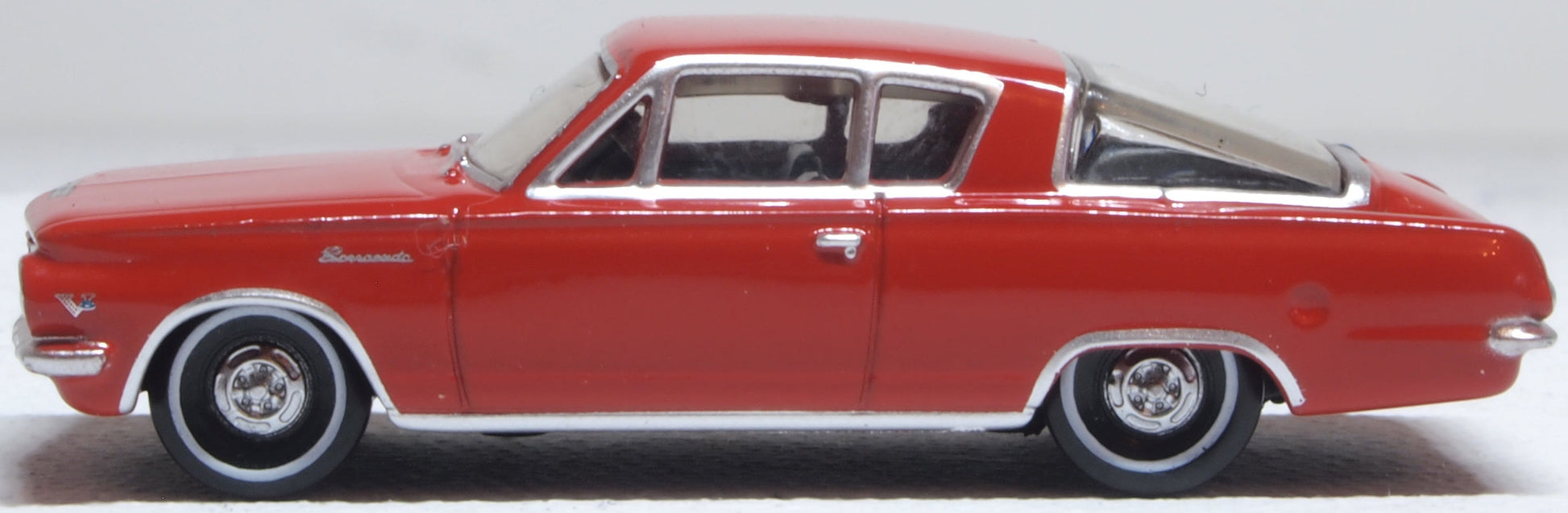 Oxford Diecast 87PB65002 1:87 1965 Plymouth Barracuda Diecast Model Car