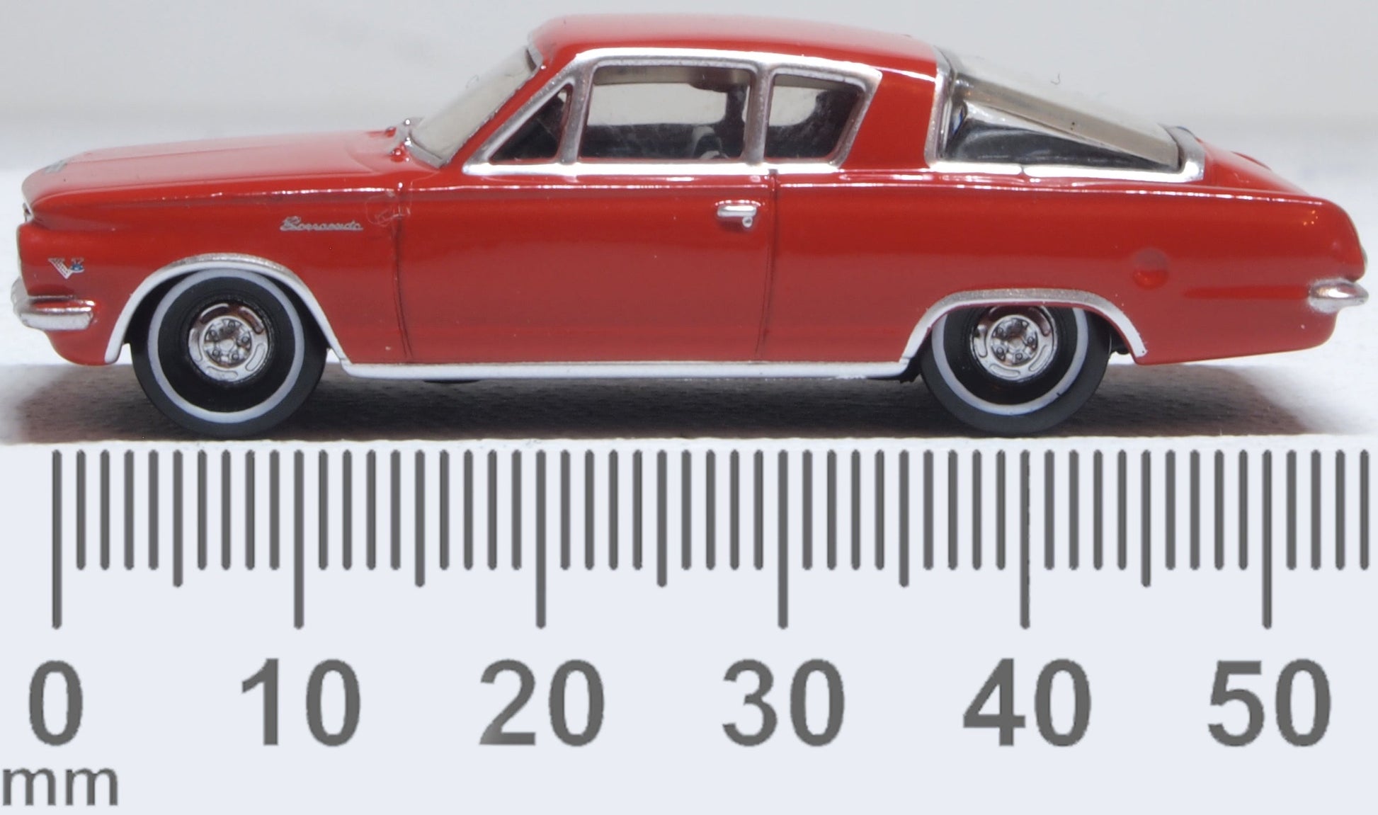 Oxford Diecast 87PB65002 1:87 1965 Plymouth Barracuda Diecast Model Car