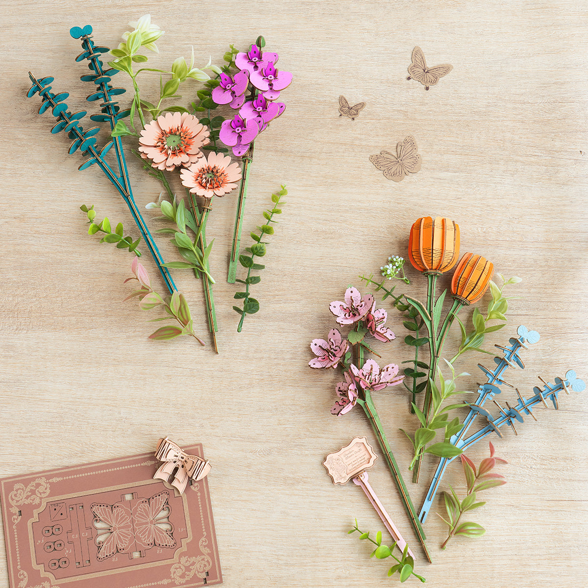 Robotime TW04H Rowood Wooden Blooming Book DIY Flower Bouquet 3D Puzzle
