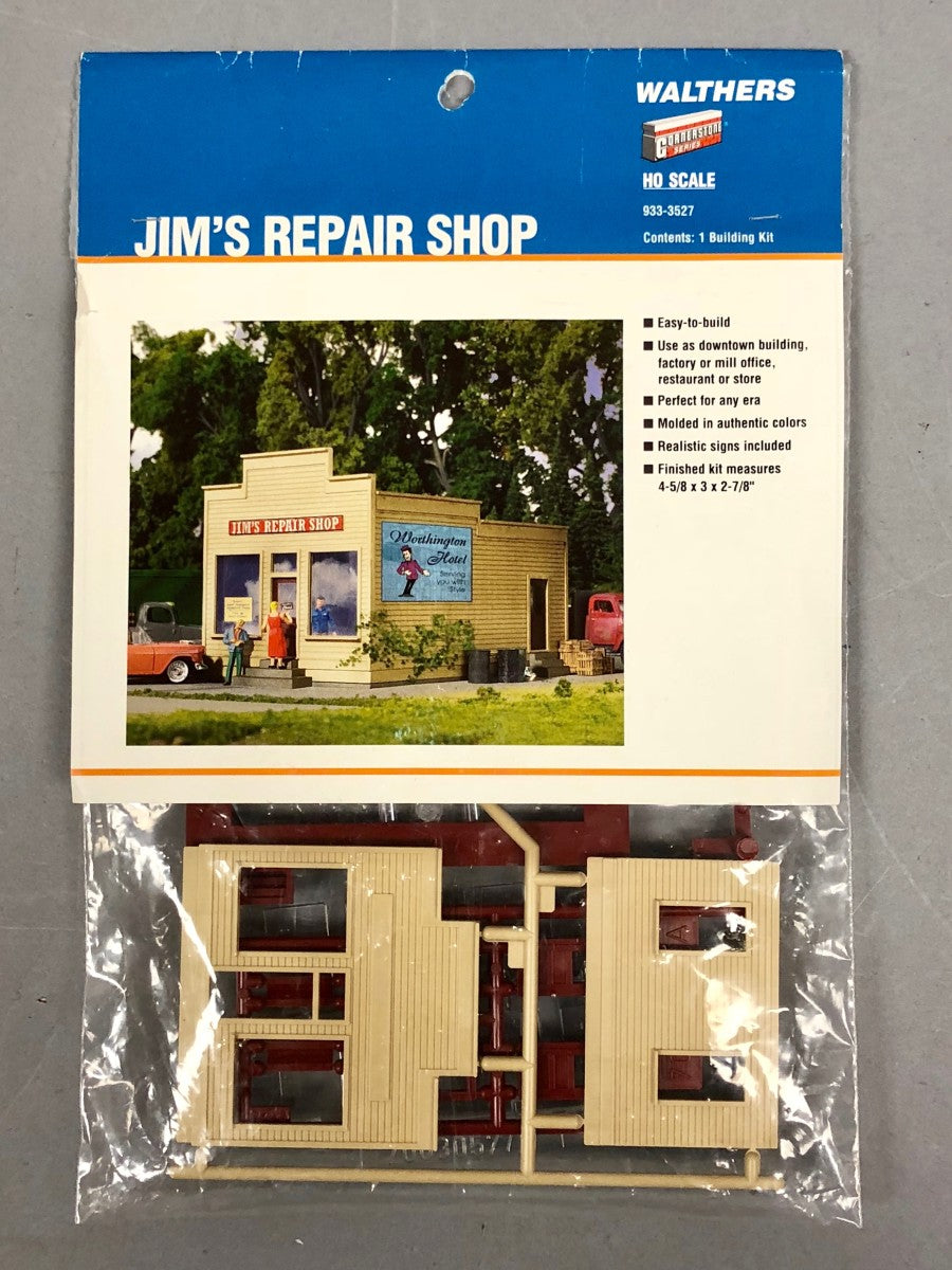 Walthers 933-3527 HO Scale Jim's Repair Shop Building Kit