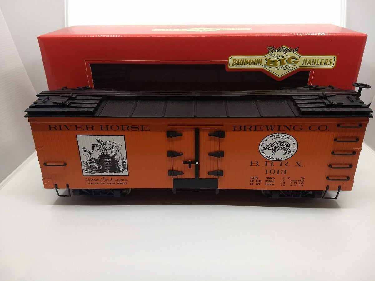 Bachmann 98685 G River Horse Brewing Co Reefer #1013 (Metal Wheels)