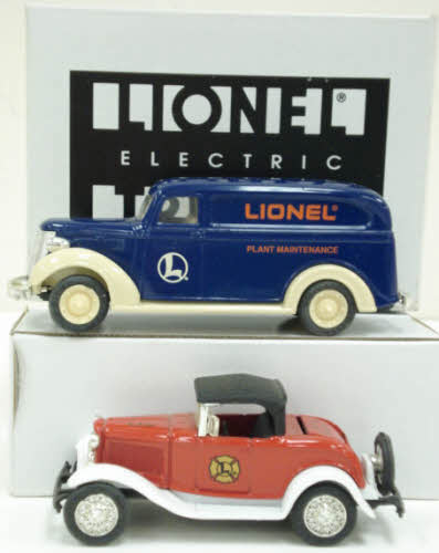 Ertl F085 1:48 Eastwood Lionel Plant Maintenance Van & Fire Dept Car (Set of 2) LN/Box