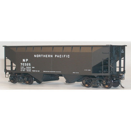 Accurail 7704 HO Scale Northern Pacific Offset-side Twin Hopper Kit