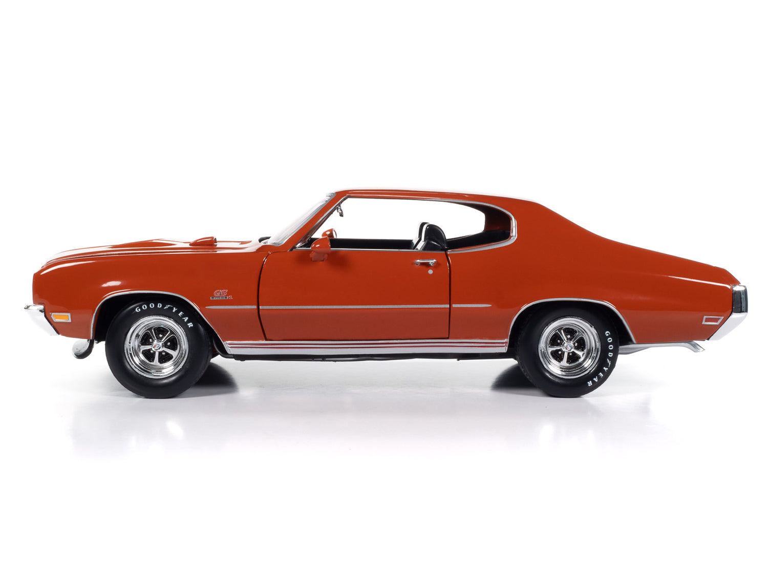 American Muscle 1327 1:18 1972 Buick GS Hardtop MCACN Diecast Model