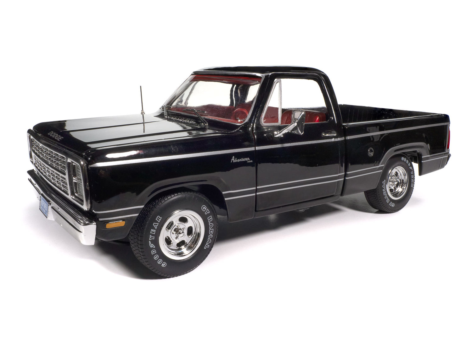 American Muscle 1355 1:18 Adventurer 1979 Dodge SWB Sweptline Pickup Truck