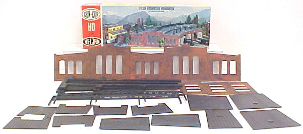 Heljan B802 HO Steam Locomotive Roundhouse Building Kit – Trainz