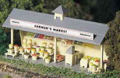 Bachmann 45314 O Plasticville Built-Up Roadside Fruit & Vegetable Stand Building