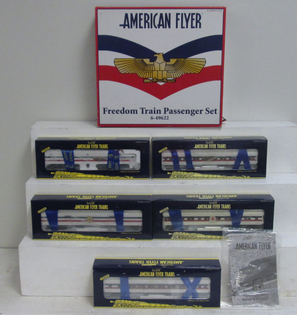 American Flyer 6-49622 S Freedom Train Diesel Passenger Train Set