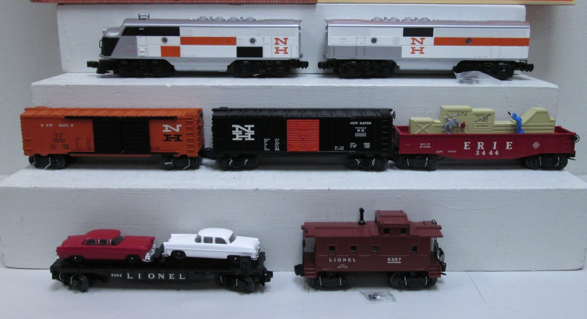 Lionel 6-38324 O Gauge New Haven F3 Diesel Freight Train Set #2507W EX/Box