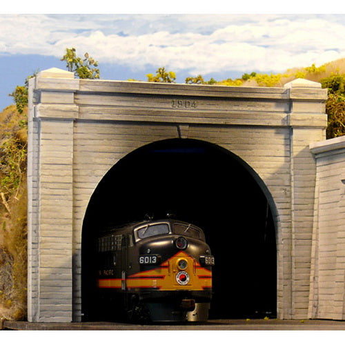 Chooch Enterprises 8330 HO Double Concrete Tunnel Portal Limited Production
