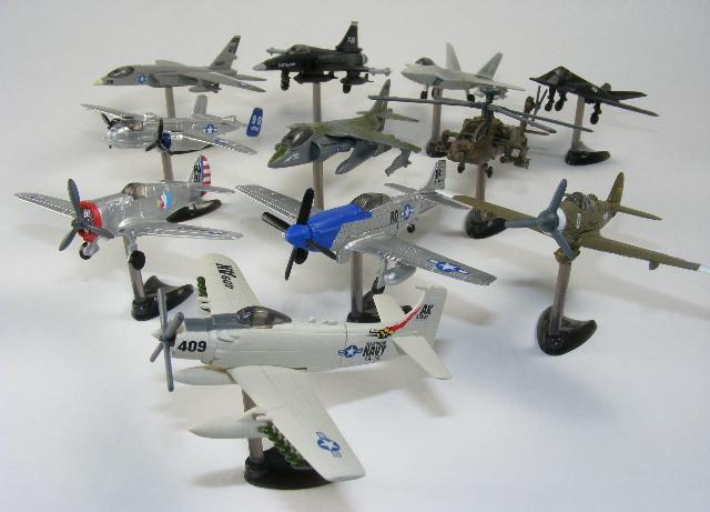 Furuta Aircraft 22 World Air Museum American Fighter Set (Set of 22)