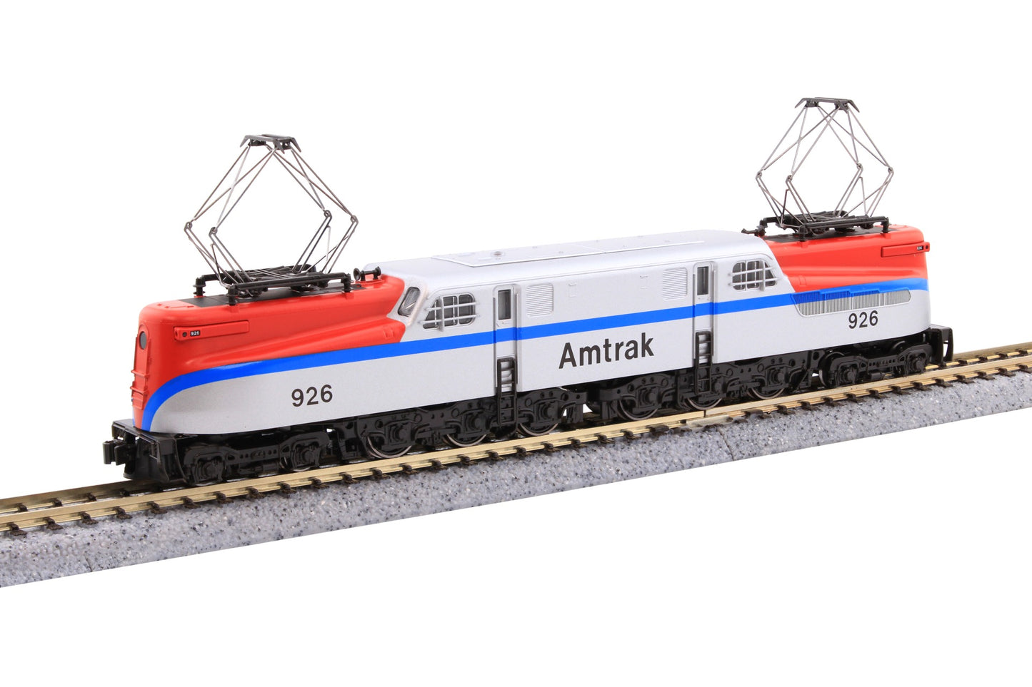 Kato 137-2026 N Amtrak Phase I GG1 Electric Locomotive #926