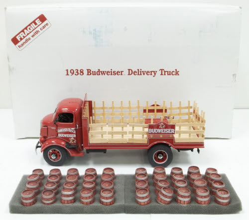 Danbury Mint 821-001 1:24 Diecast 1938 Budweiser Delivery Truck NIB