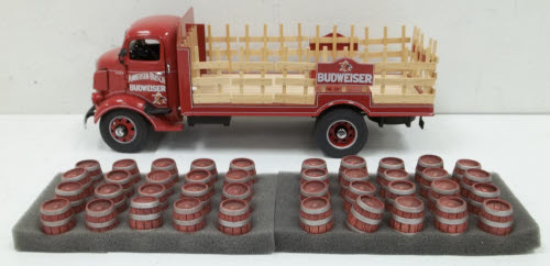 Danbury Mint 821-001 1:24 Diecast 1938 Budweiser Delivery Truck NIB