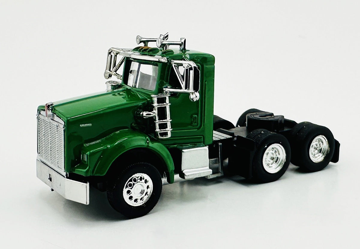 HO Logistics Replicas T80005 HO Green Kenworth T800 with Daycab