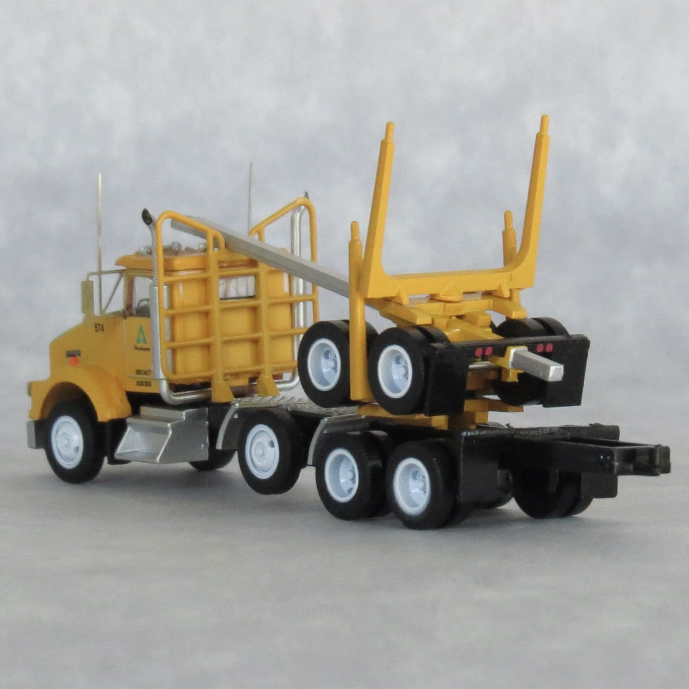 Trainworx Inc. 48086 N Weyerhaeuser Kenworth T800 Log Truck