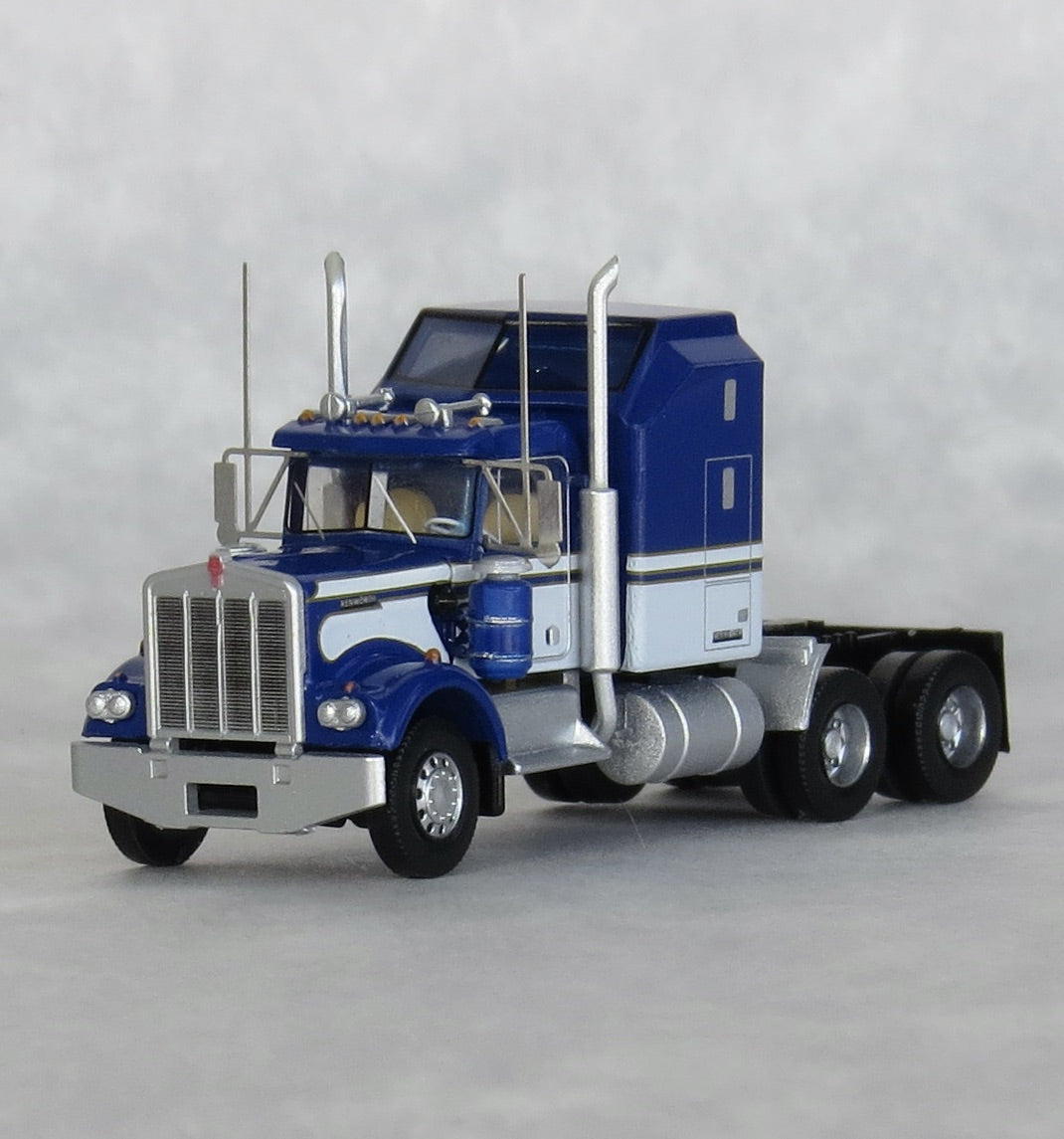Trainworx Inc. 49044 N Seminole Blue & White Kenworth W900 Aerodyne Tractor