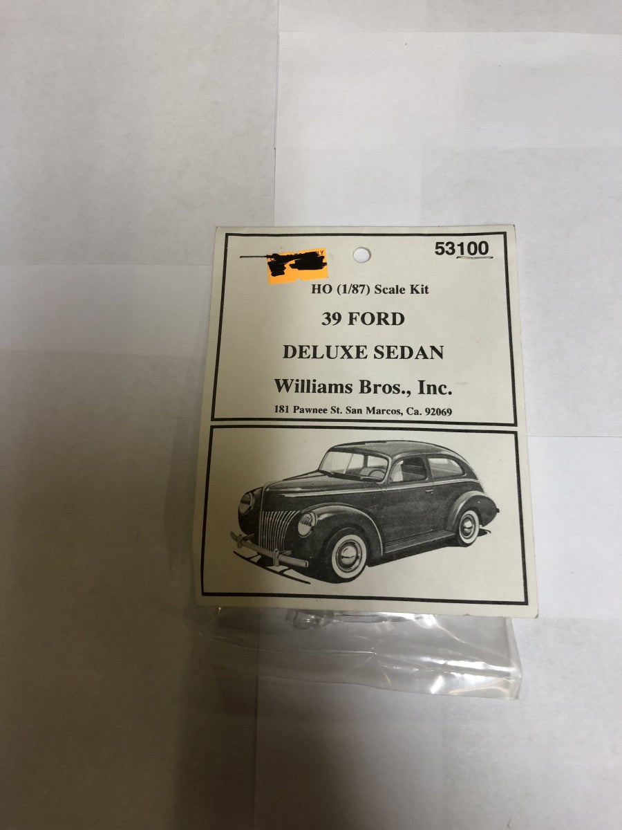 Williams Brothers 53100 HO Ford Deluxe Sedan Plastic Kit 1939