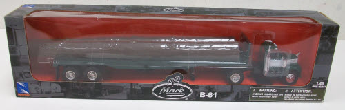 New Ray 16123 1:43 Die Cast Mack B-61 Tractor Trailer