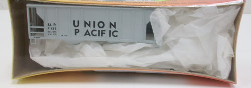 Roundhouse 07957 HO Scale Union Pacific 2-Bay Covered Hopper # 1139 Kit