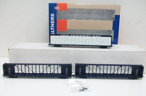 Walthers 932-34106 HO Plum Creek 72' Center Beam Bulkhead Flatcar (Pack of 3)