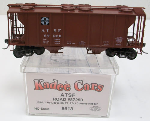 Kadee 8613 HO Atchison, Topeka & Santa Fe PS-2 2-Bay Covered Hopper #87250  LN/Box