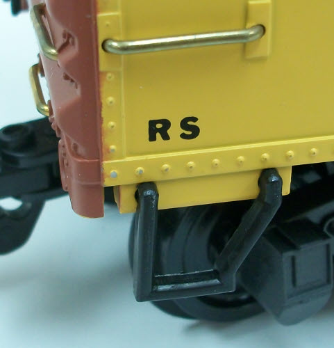 REA 46207 Pluto Water Yellow Reefer Car EX/Box