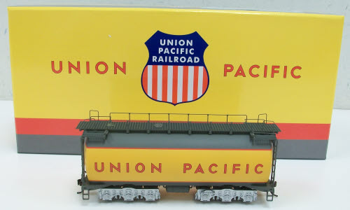 Athearn 88665 HO Scale Union Pacific Gas Turbine Tender