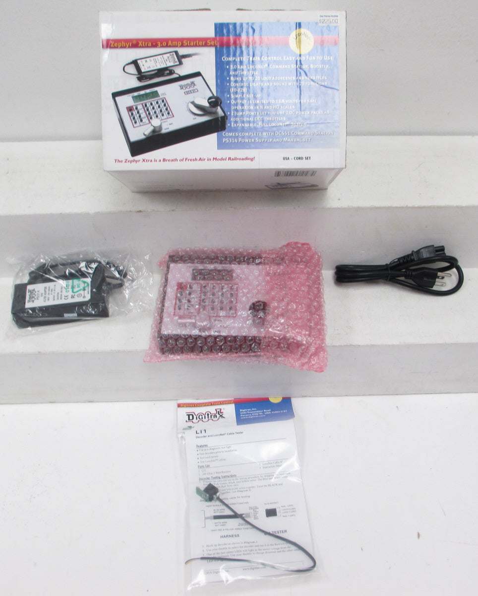 Digitrax ZEPX Zephyr Xtra Starter Set